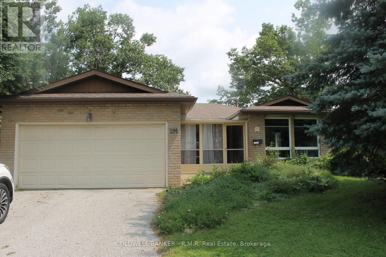 291 Anne Street N, Barrie, Ontario L4N 4Y1 - Photo 2 - S13672702