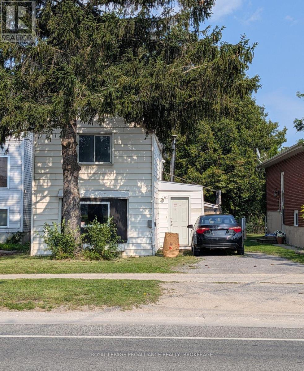 43 Portsmouth Avenue, Kingston, Ontario  K7M 1V3 - Photo 1 - X13672680