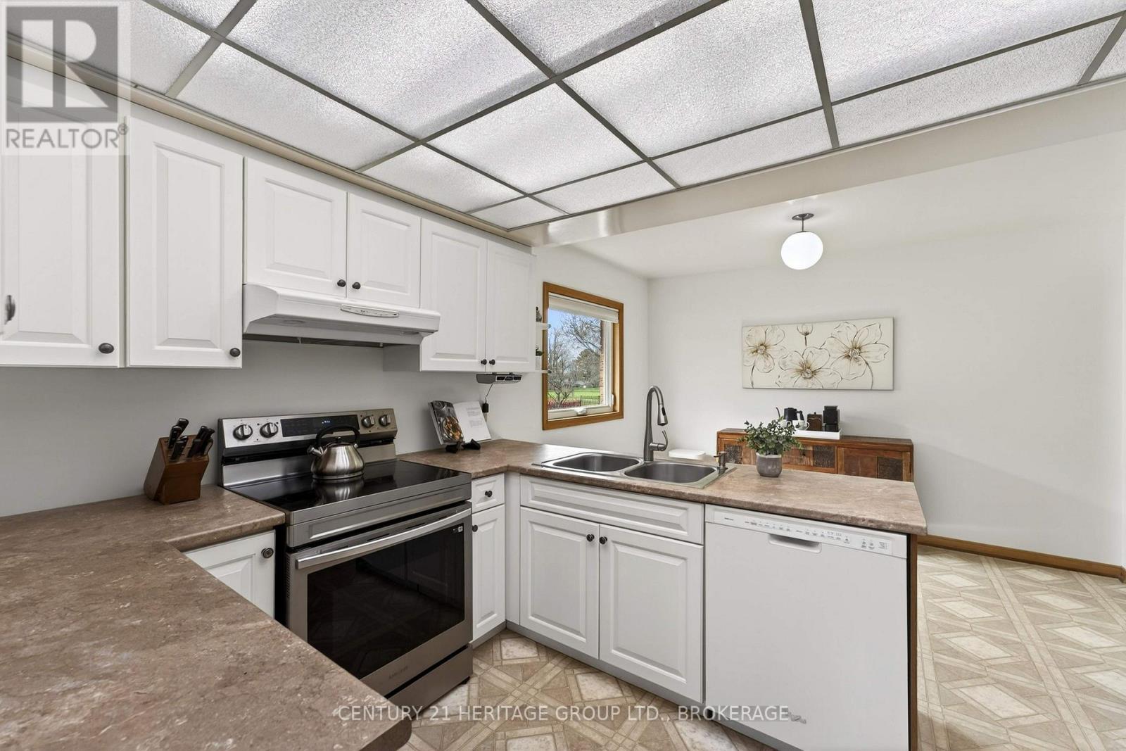 23 Old Oak Road, Kingston, Ontario  K7M 7C3 - Photo 12 - X13672750