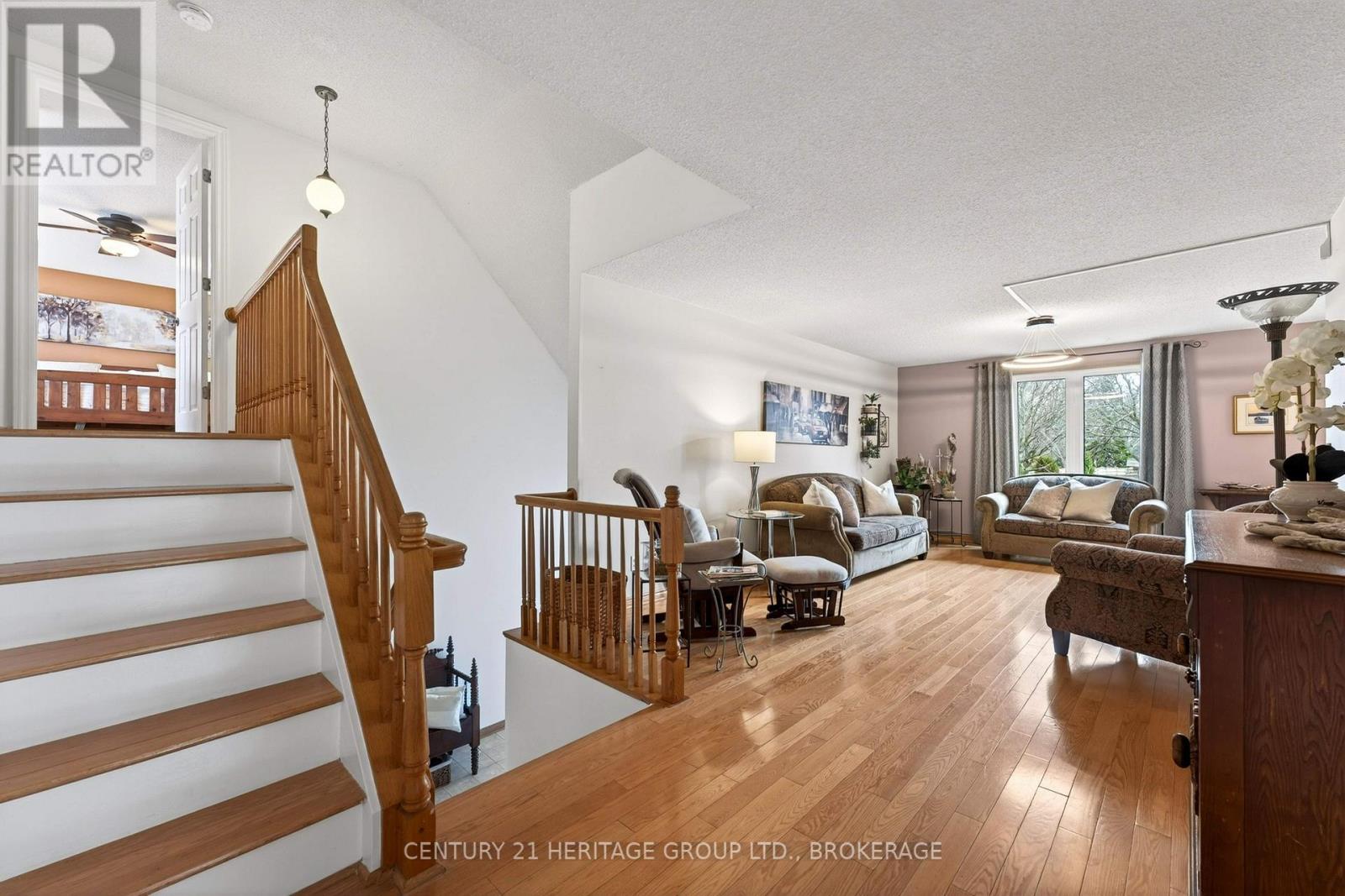 23 Old Oak Road, Kingston, Ontario K7M 7C3 - Photo 5 - X13672750