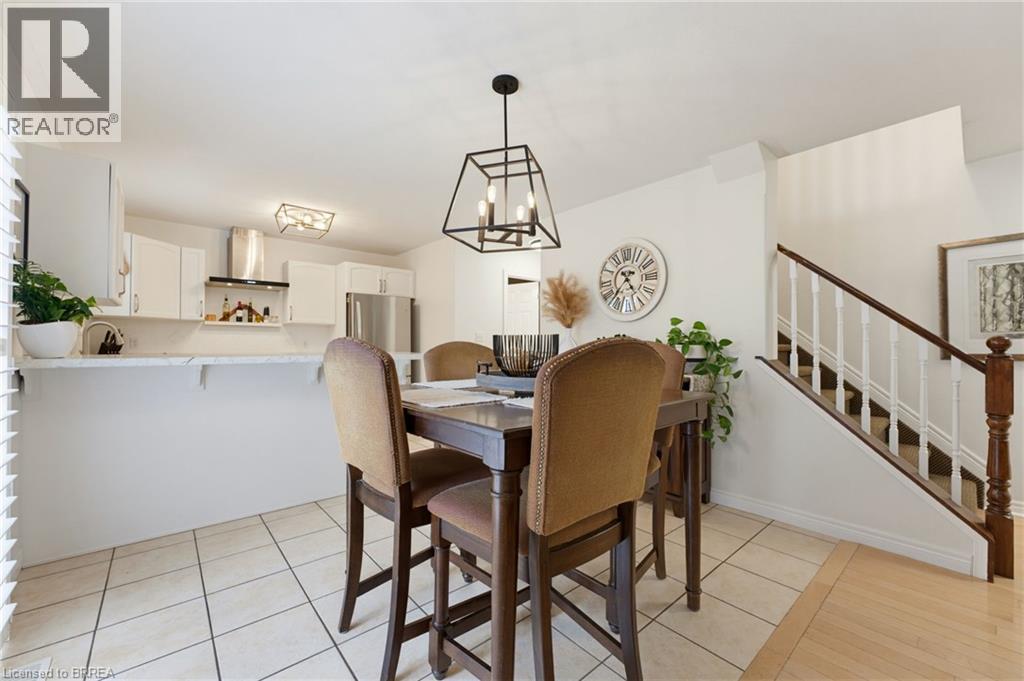 10 Lismer's Place, Brantford, Ontario  N3R 8B1 - Photo 11 - 40854609