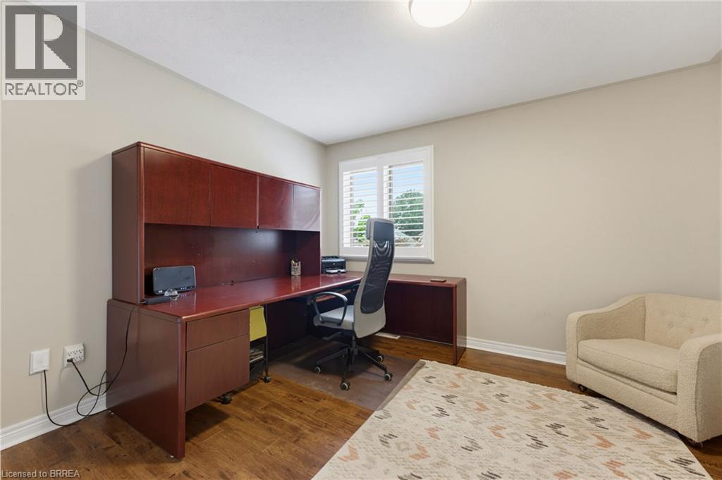 10 Lismer's Place, Brantford, Ontario  N3R 8B1 - Photo 23 - 40854609