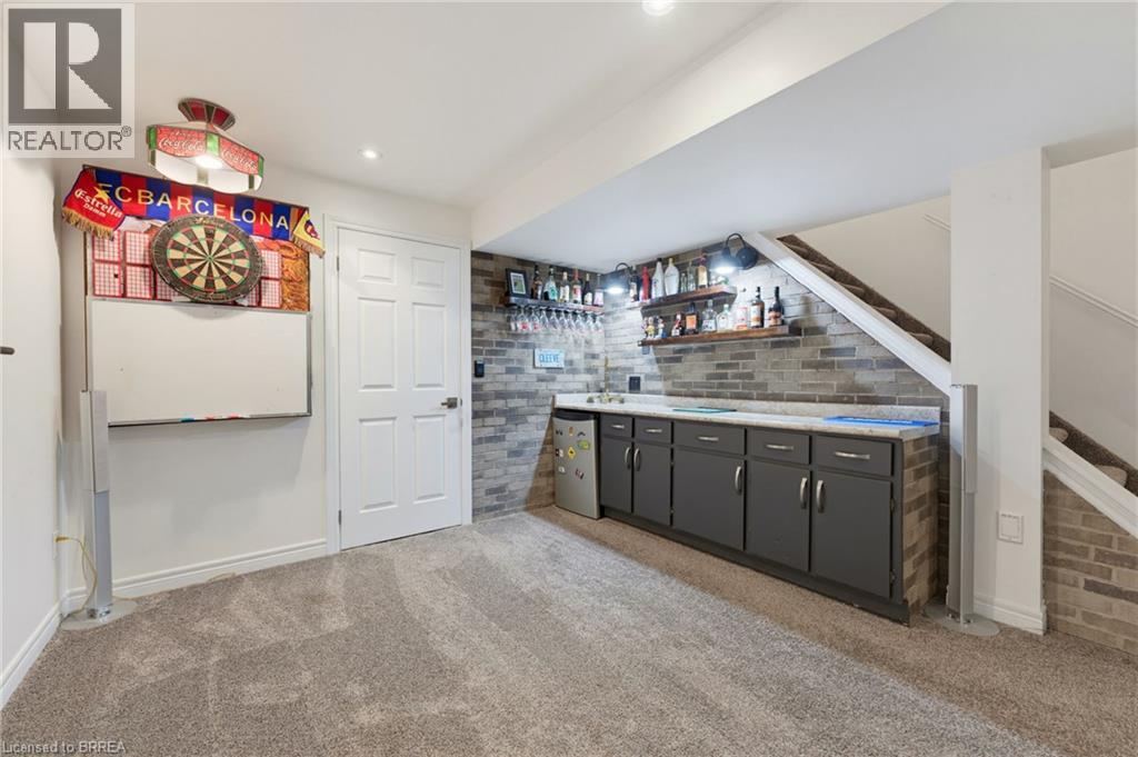 10 Lismer's Place, Brantford, Ontario  N3R 8B1 - Photo 26 - 40854609