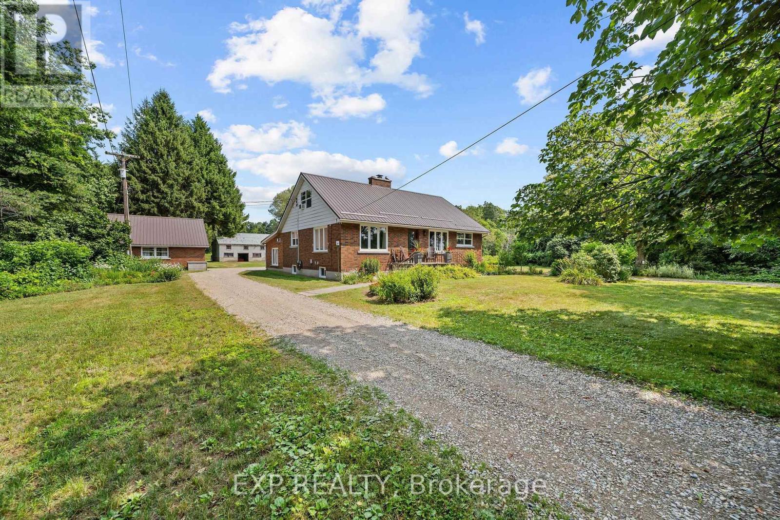 4465 Imperial Road, Malahide, Ontario  N5H 2R2 - Photo 3 - X13672712