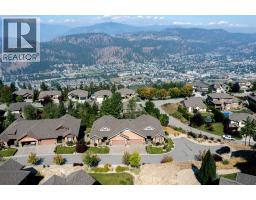 2450 Selkirk Drive Unit# 8, Kelowna, British Columbia  V1V 2Z5 - Photo 43 - 10384883