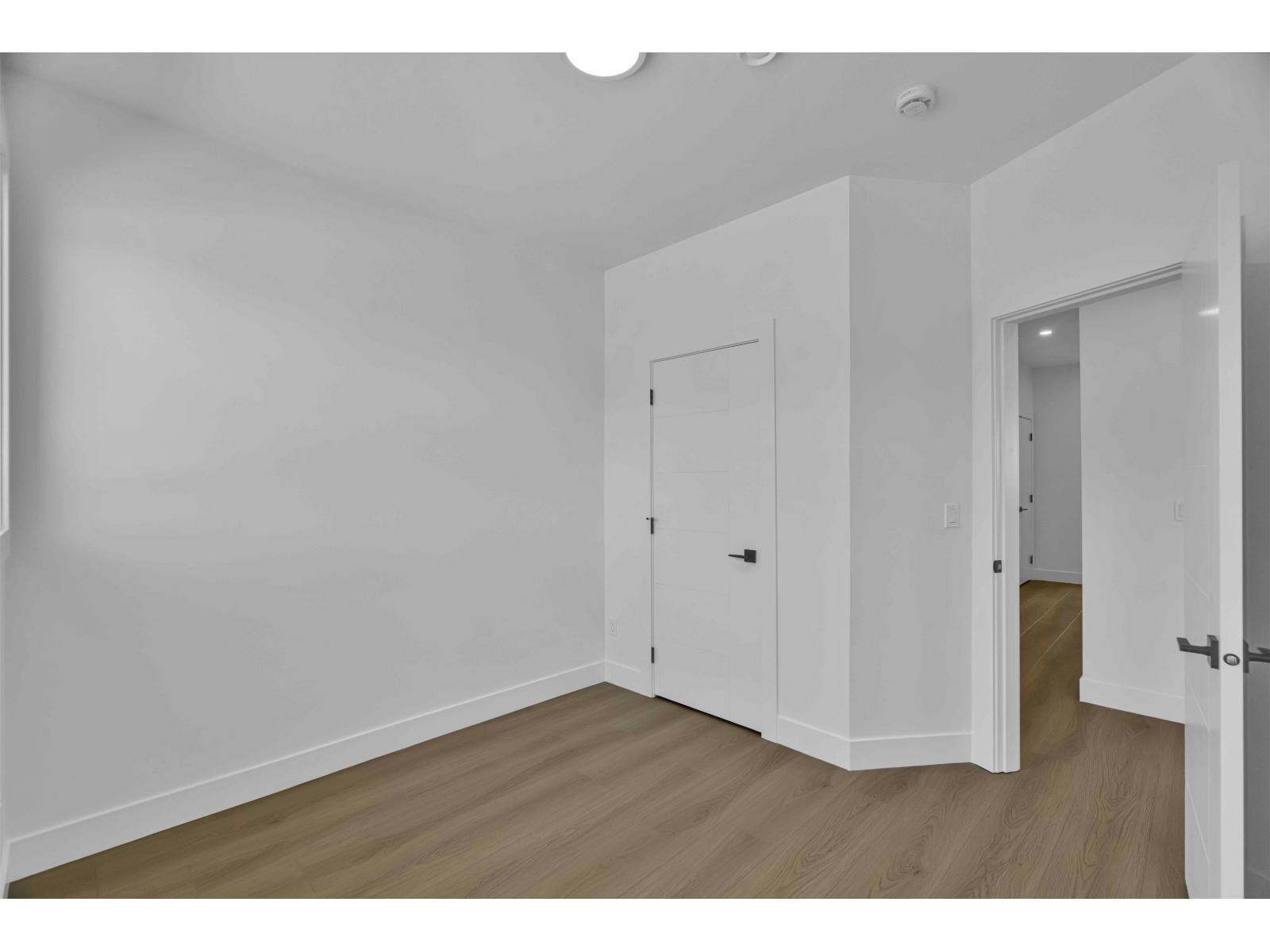 2045 168 Street, Surrey, British Columbia  V3Z 1H1 - Photo 28 - R3154873
