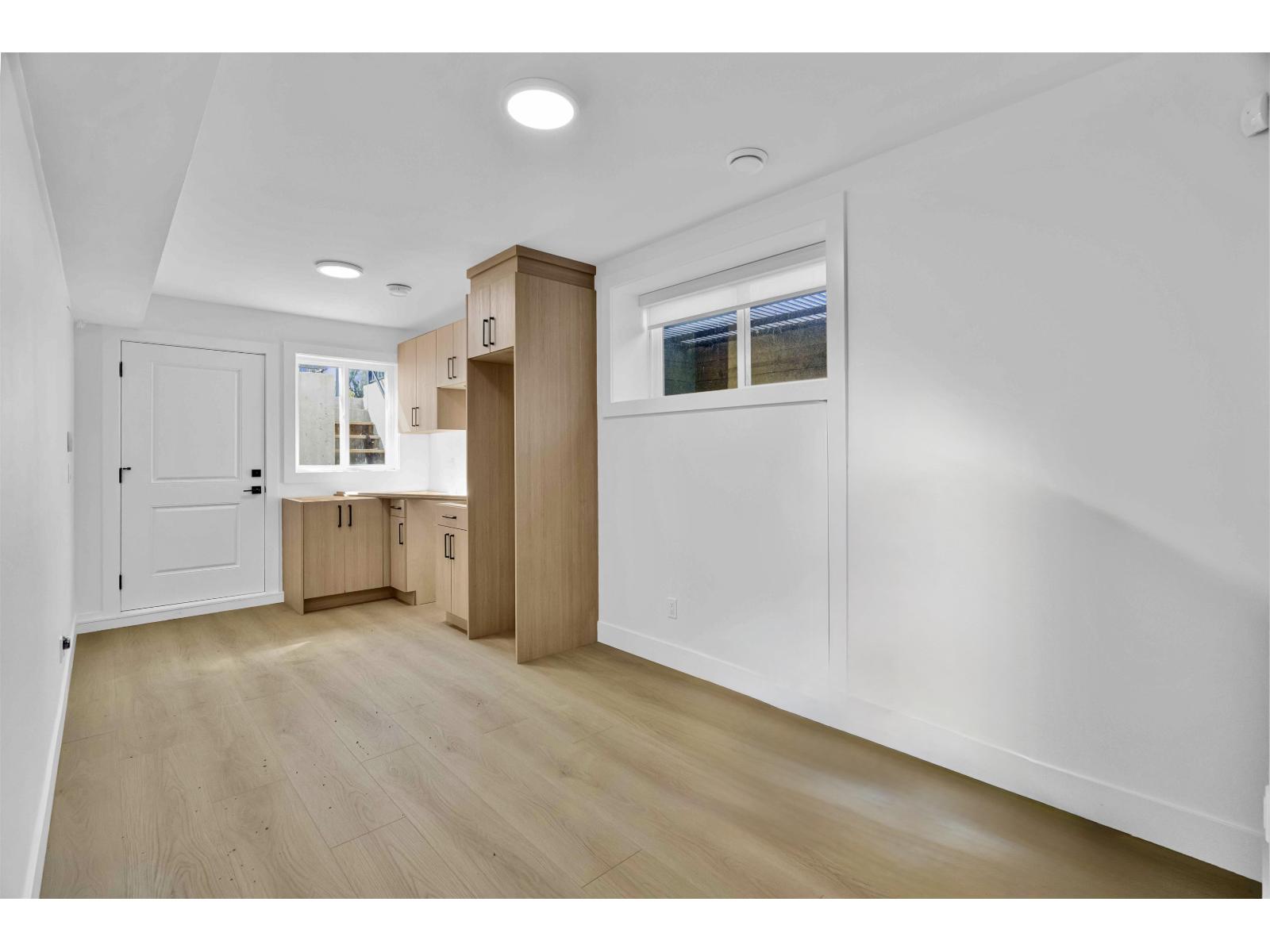 2045 168 Street, Surrey, British Columbia  V3Z 1H1 - Photo 30 - R3154873