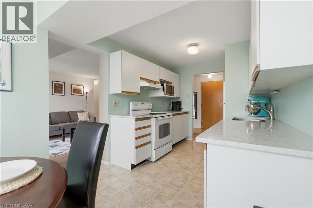 30 Blue Springs Drive Unit# 215, Waterloo, Ontario  N2J 4T2 - Photo 14 - 40846173