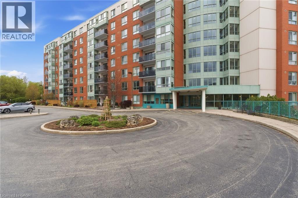 30 Blue Springs Drive Unit# 215, Waterloo, Ontario  N2J 4T2 - Photo 8 - 40846173