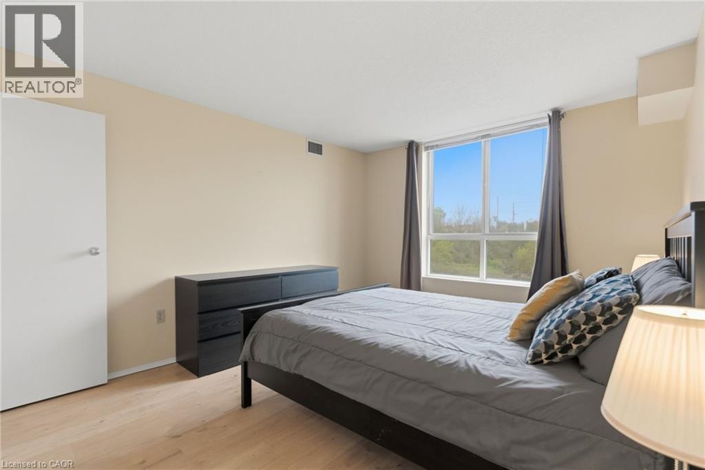 30 Blue Springs Drive Unit# 215, Waterloo, Ontario  N2J 4T2 - Photo 27 - 40846173