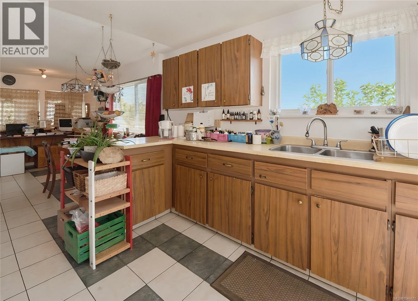 641 Stirling Ave, Nanaimo, British Columbia  V9R 4C8 - Photo 8 - 1046671