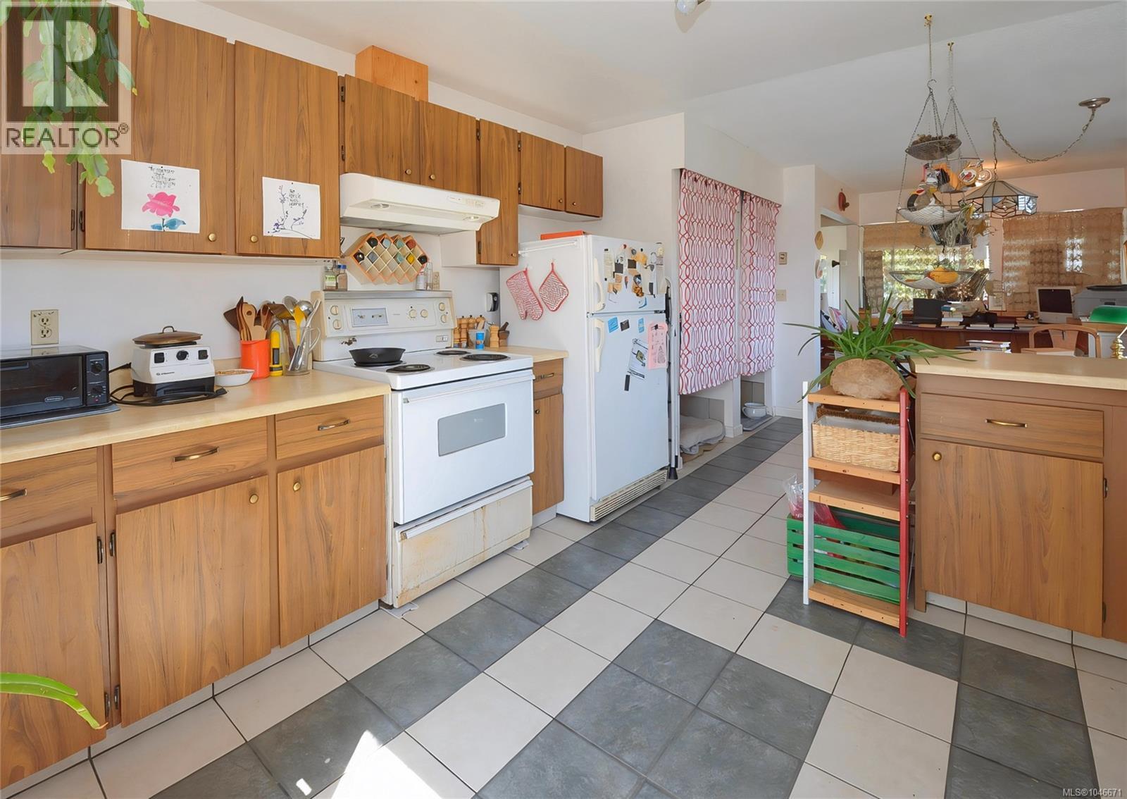641 Stirling Ave, Nanaimo, British Columbia  V9R 4C8 - Photo 7 - 1046671