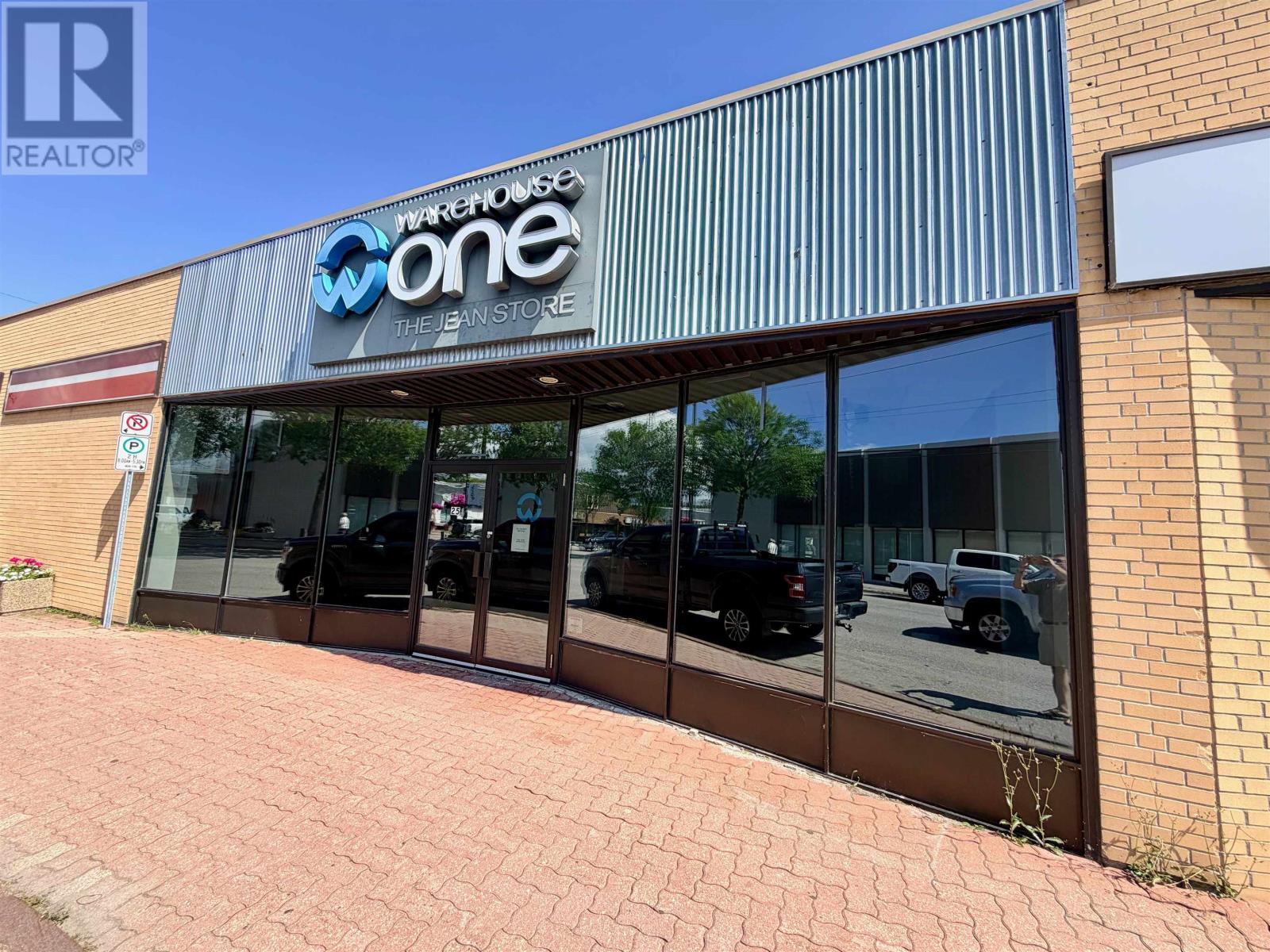 25 Whyte AVE, Dryden, Ontario