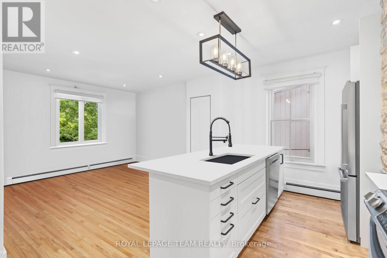 179 Cathcart Street, Ottawa, Ontario  K1N 5C1 - Photo 4 - X13672602