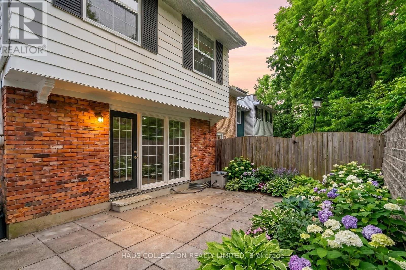 884 Walkley Road, Ottawa, Ontario  K1V 6R5 - Photo 14 - X13672658