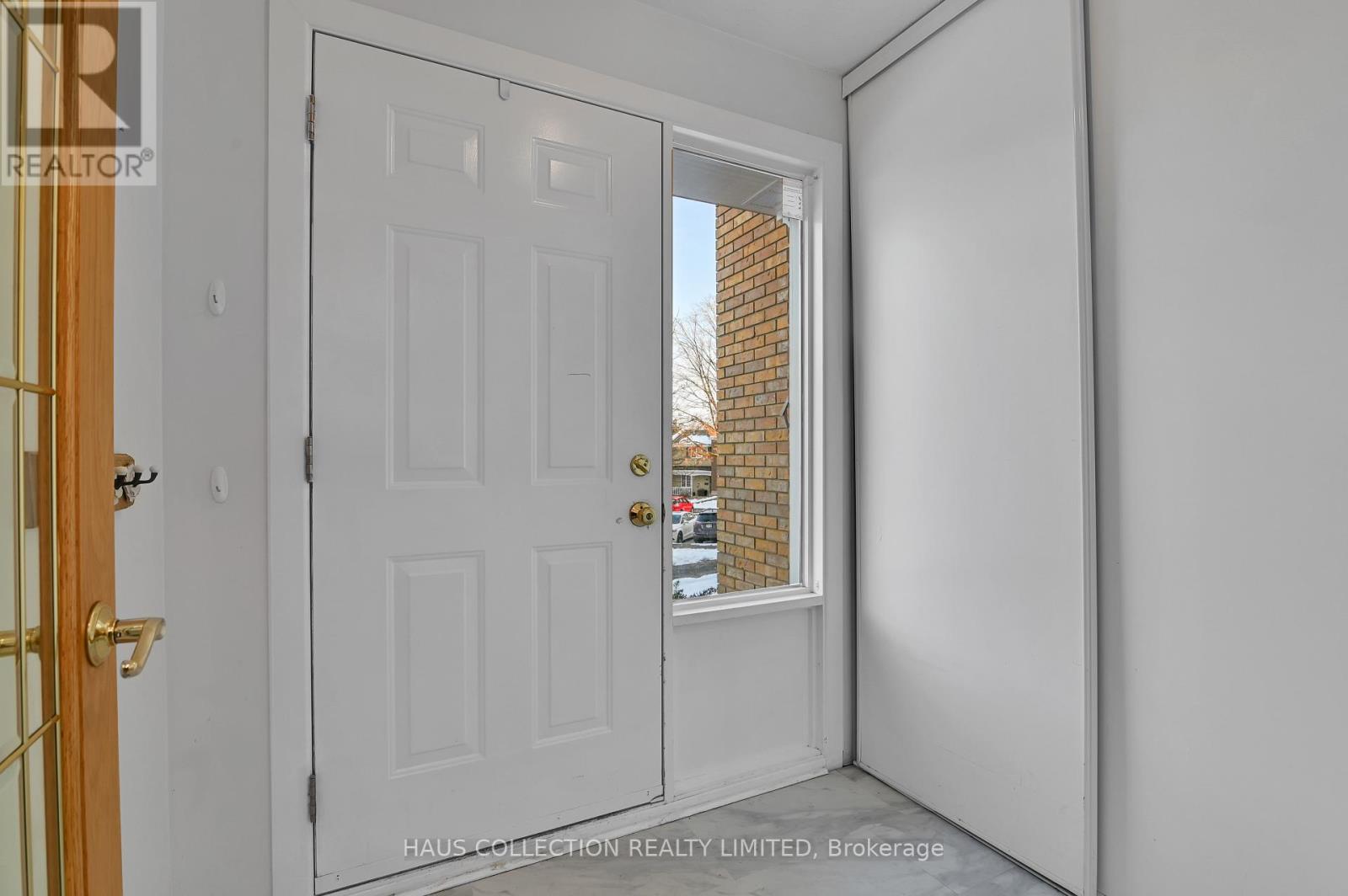 884 Walkley Road, Ottawa, Ontario  K1V 6R5 - Photo 4 - X13672658