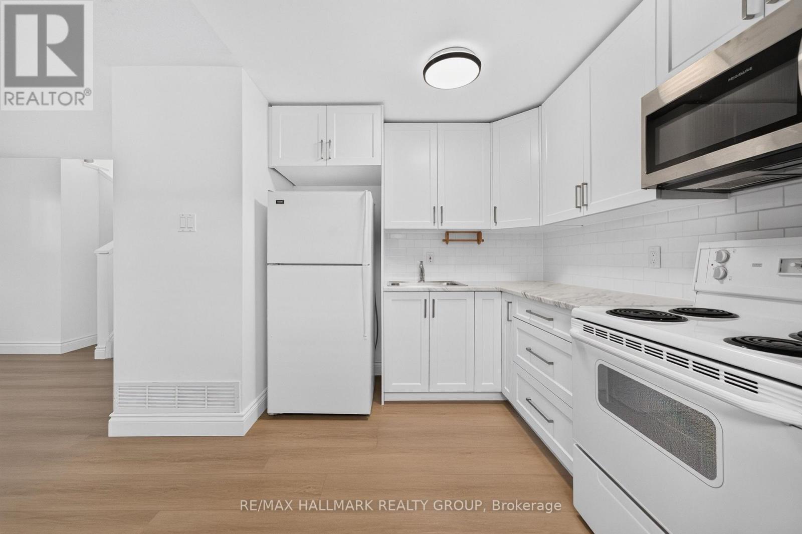 44 Centrepointe Drive, Ottawa, Ontario  K2G 6J5 - Photo 15 - X13672874
