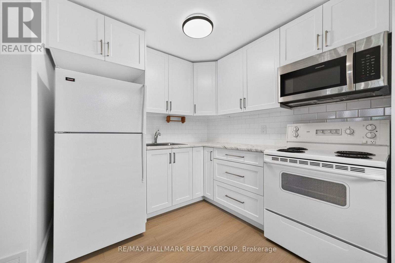 44 Centrepointe Drive, Ottawa, Ontario  K2G 6J5 - Photo 17 - X13672874