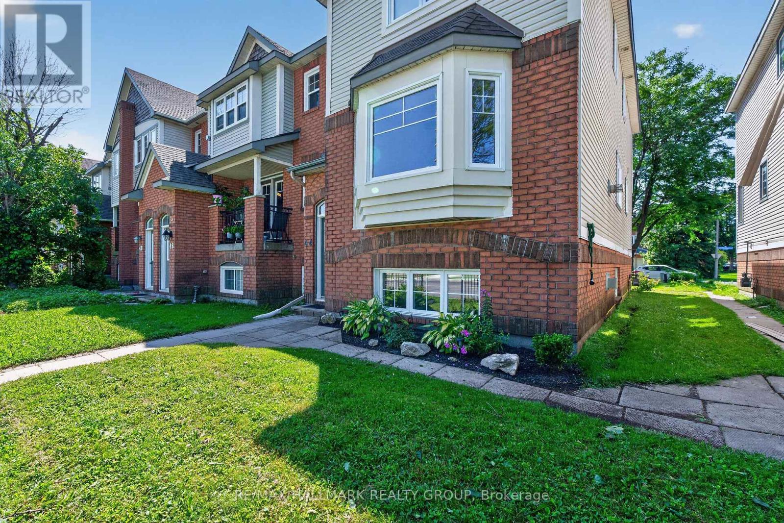 44 Centrepointe Drive, Ottawa, Ontario  K2G 6J5 - Photo 3 - X13672874