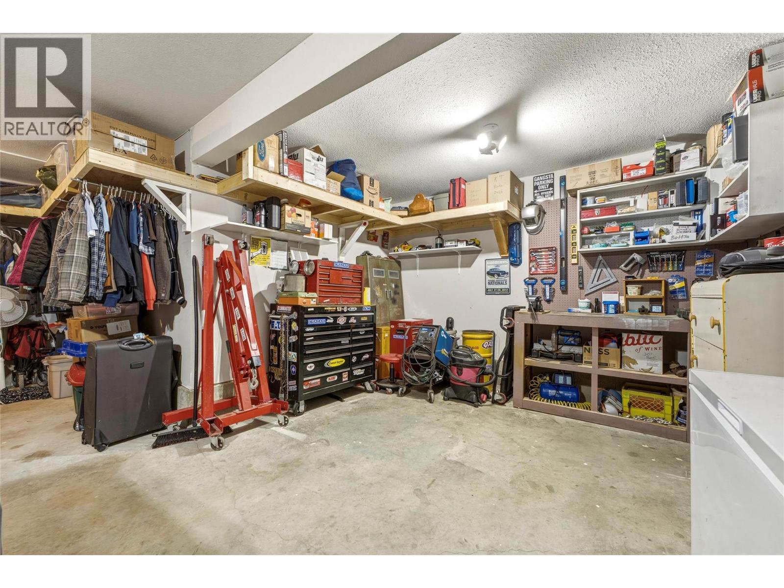 2228 Linea Crescent, Lumby, British Columbia  V0E 2G0 - Photo 29 - 10397493
