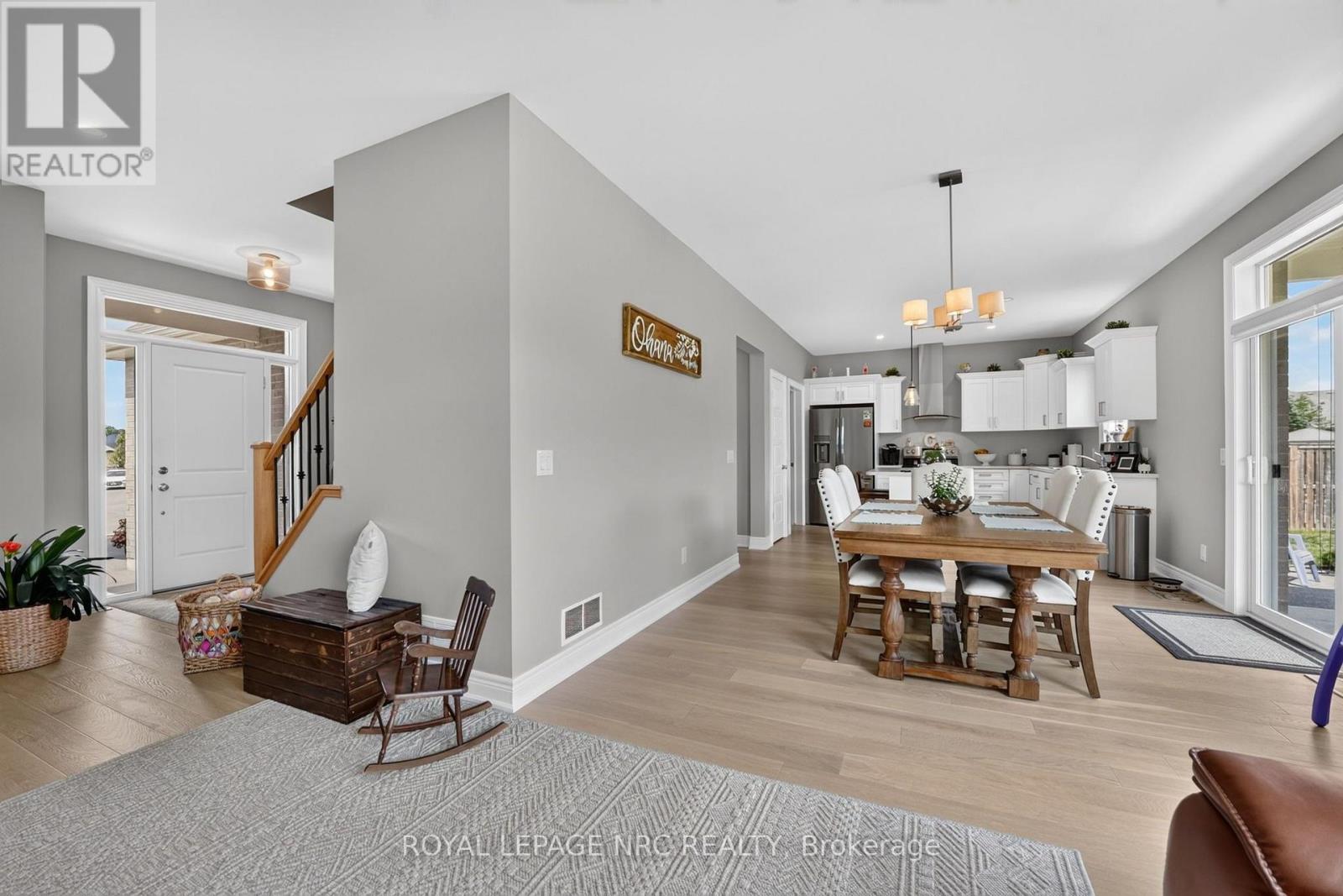 4162 Village Creek Drive, Fort Erie, Ontario  L0S 1S0 - Photo 11 - X13672872