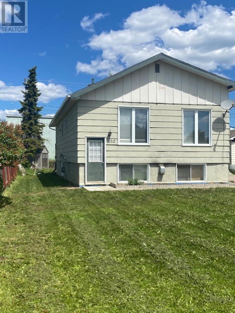 102 Nishnabe Miikena Rd, Longlac, Ontario  P0T 2A0 - Photo 23 - TB2602357
