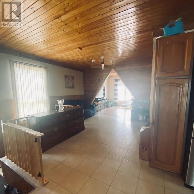 102 Nishnabe Miikena Rd, Longlac, Ontario  P0T 2A0 - Photo 8 - TB2602357