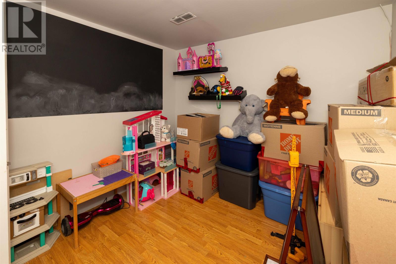 637 Redwood Ave W, Thunder Bay, Ontario  P7C 5G2 - Photo 15 - TB2602358