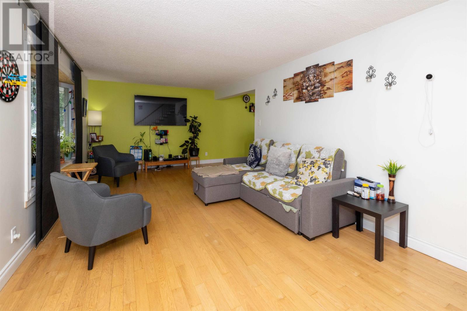 637 Redwood Ave W, Thunder Bay, Ontario  P7C 5G2 - Photo 2 - TB2602358