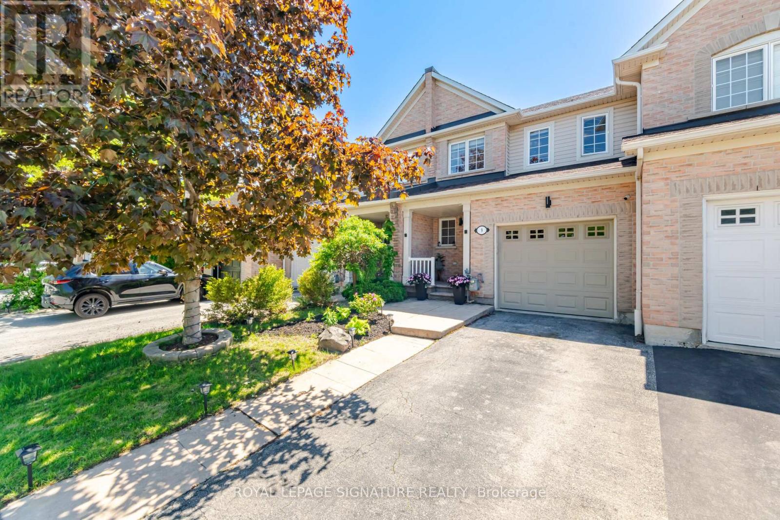 9 - 2511 BOROS ROAD, Burlington, Ontario