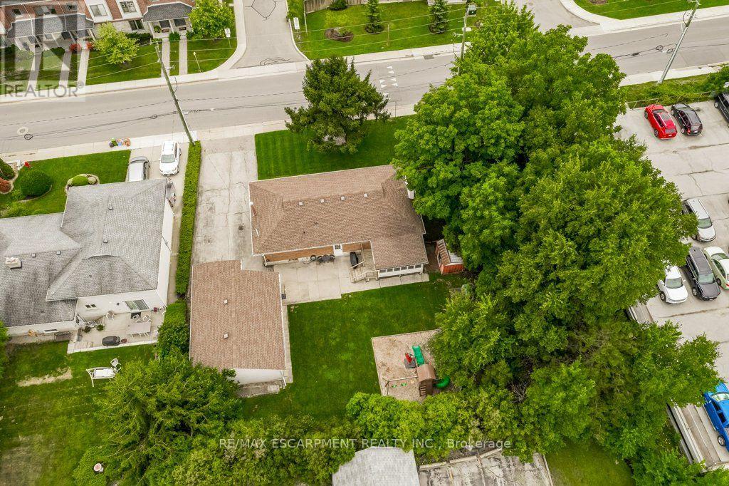 56 Barton Street, Hamilton, Ontario  L0R 2H0 - Photo 3 - X13667914