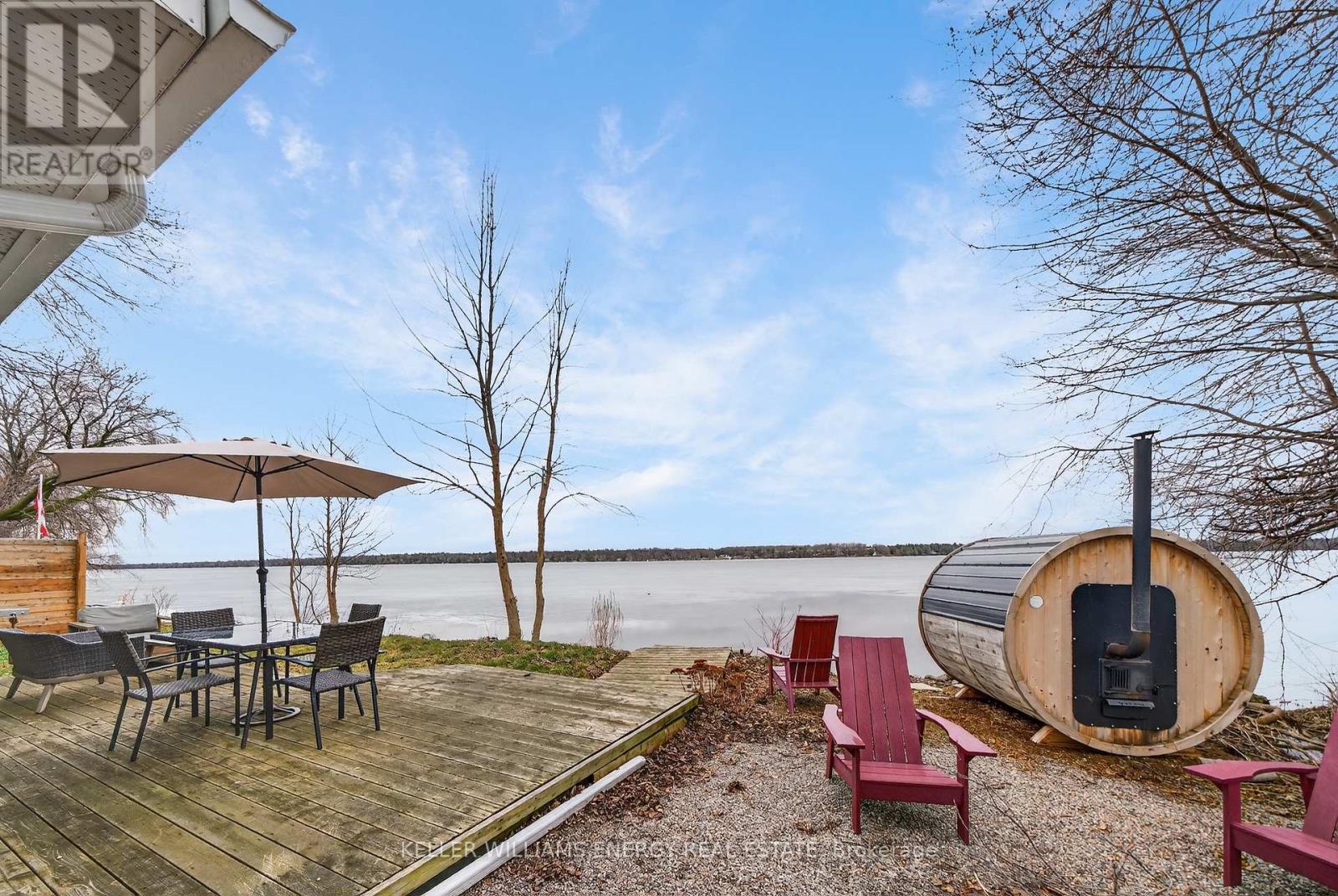 1071c Lakeside Drive, Prince Edward County, Ontario  K0K 1T0 - Photo 19 - X12956334