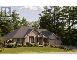 1 CARDINAL COURT, Quinte West, Ontario