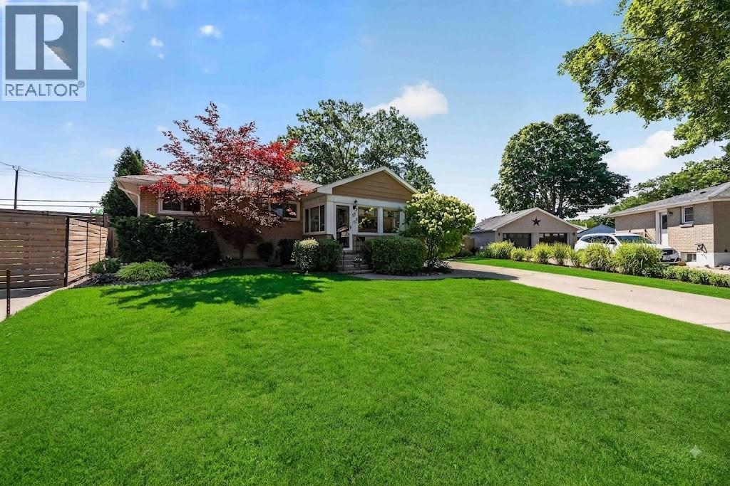 1108 Connaught CRESCENT Sarnia Ontario Canada N7S1C8 2