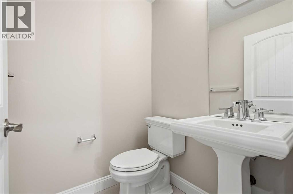 1131 Edgemont Road NW, Calgary, Alberta  T3A 2J7 - Photo 20 - A2336821