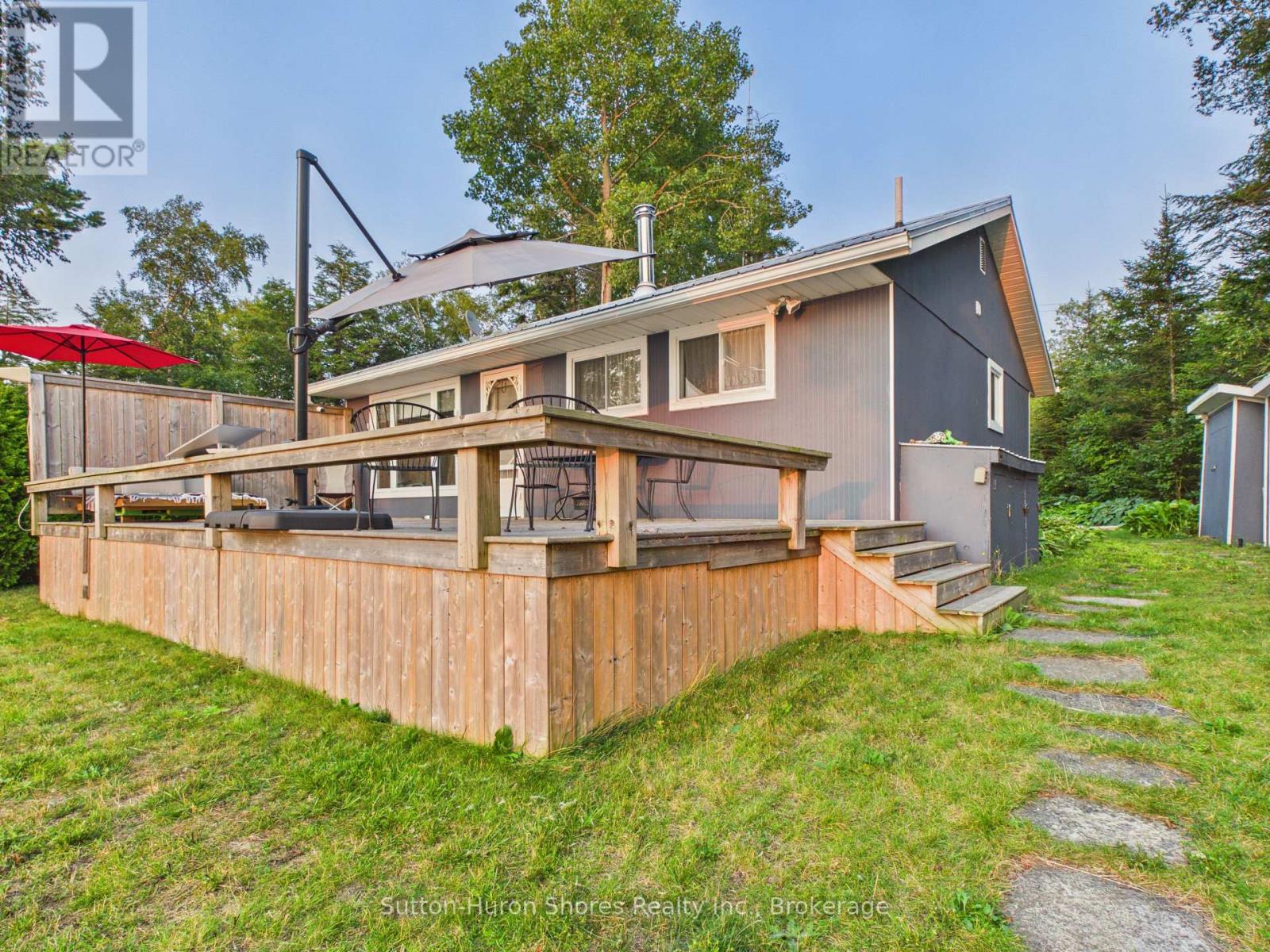 691 Bruce Road 13 Road, Native Leased Lands, Ontario N0H 2L0 - Photo 35 - X13672734