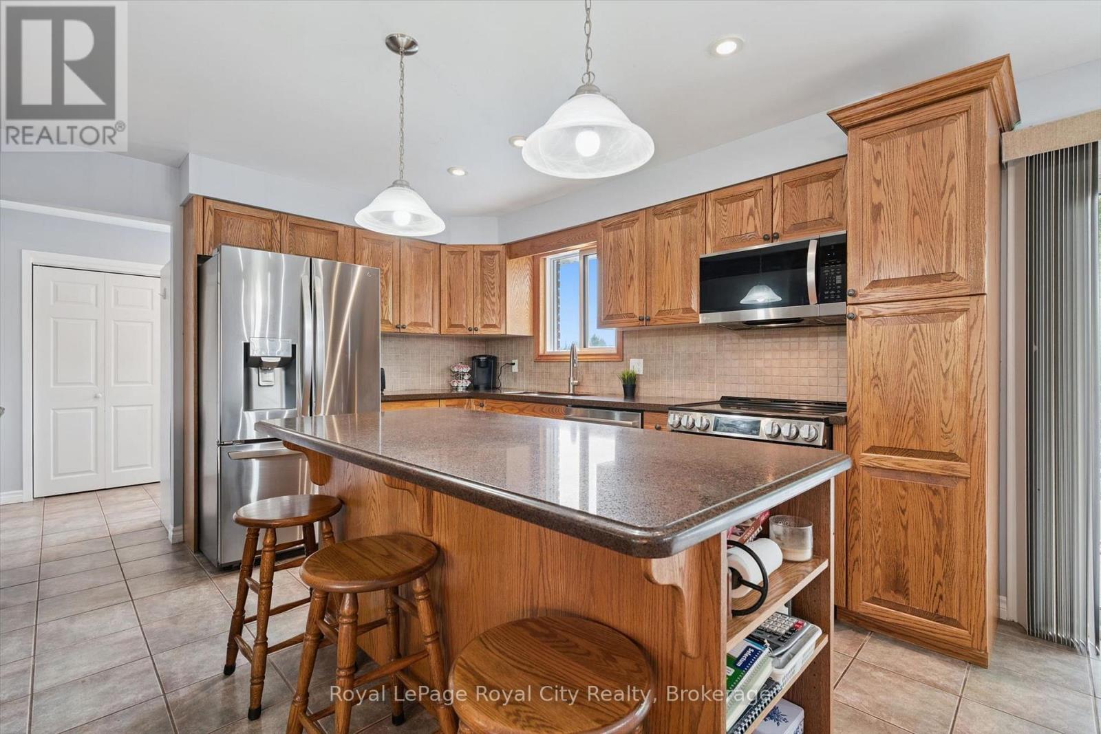 6933 Pine Creek Road, Woolwich, Ontario N0B 1M0 - Photo 10 - X13672786