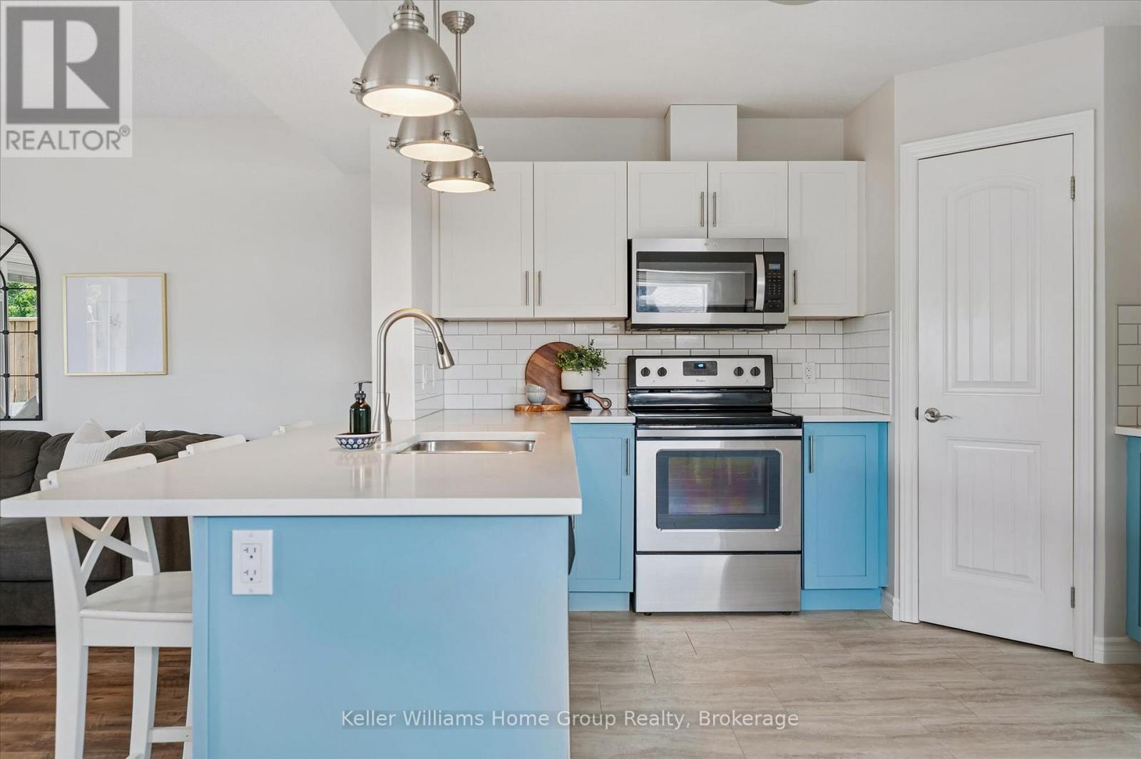 898a Gzowski Street, Centre Wellington, Ontario  N1M 3L4 - Photo 11 - X13672812