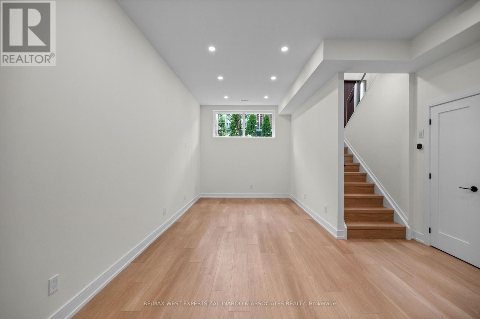 Garden Suite - 412 Glenholme Avenue, Toronto, Ontario  M6E 3E7 - Photo 12 - C13672858