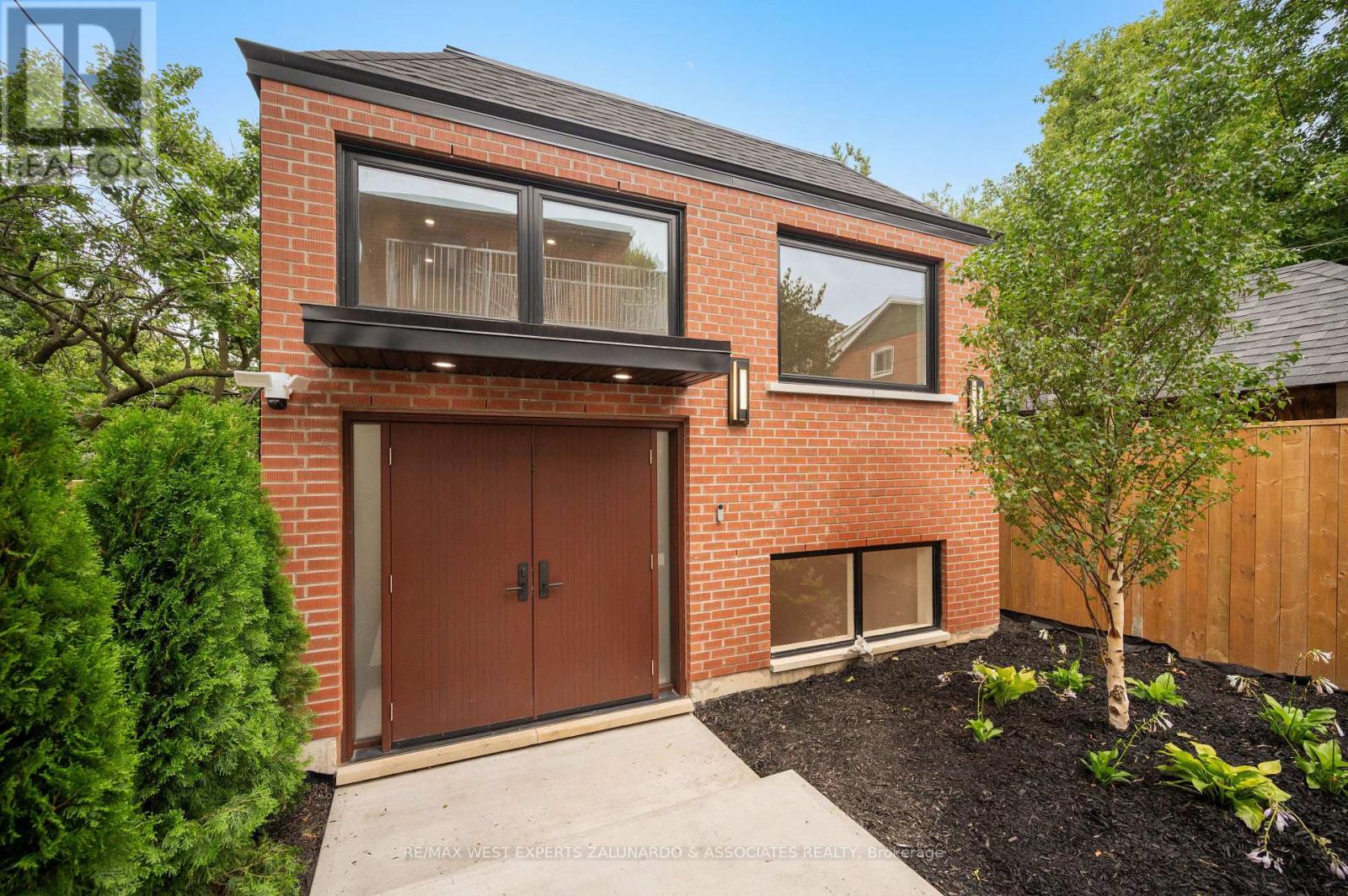 Garden Suite - 412 Glenholme Avenue, Toronto, Ontario  M6E 3E7 - Photo 3 - C13672858