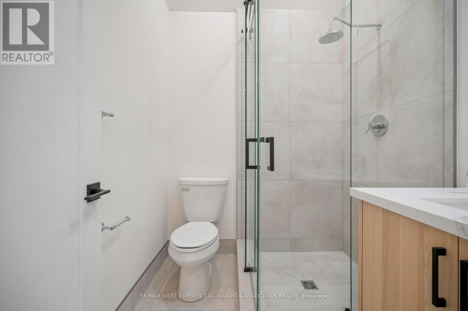 Garden Suite - 412 Glenholme Avenue, Toronto, Ontario  M6E 3E7 - Photo 30 - C13672858