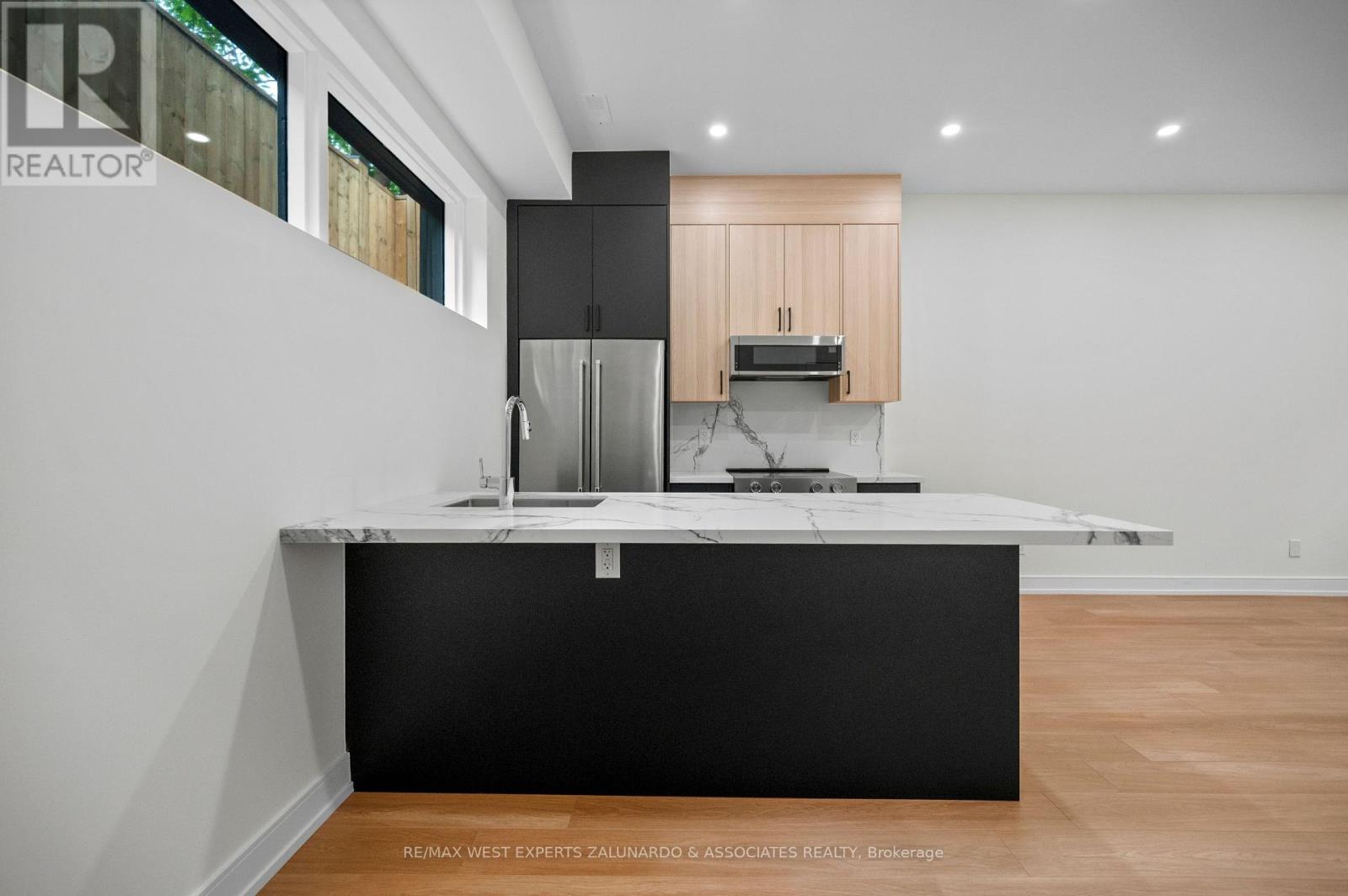 Garden Suite - 412 Glenholme Avenue, Toronto, Ontario  M6E 3E7 - Photo 8 - C13672858