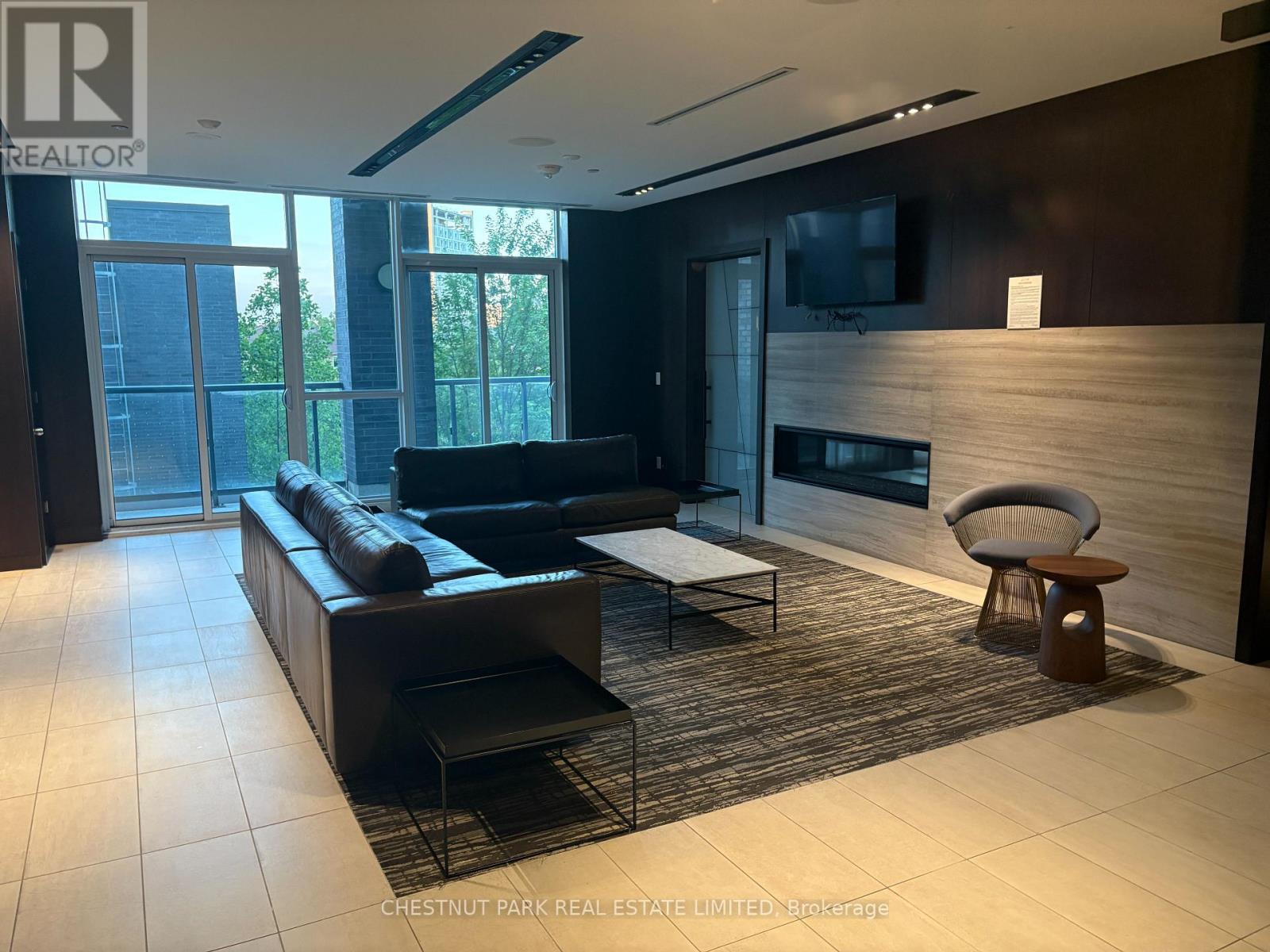 2401 - 6 Sonic Way, Toronto, Ontario  M3C 0P1 - Photo 17 - C13672862