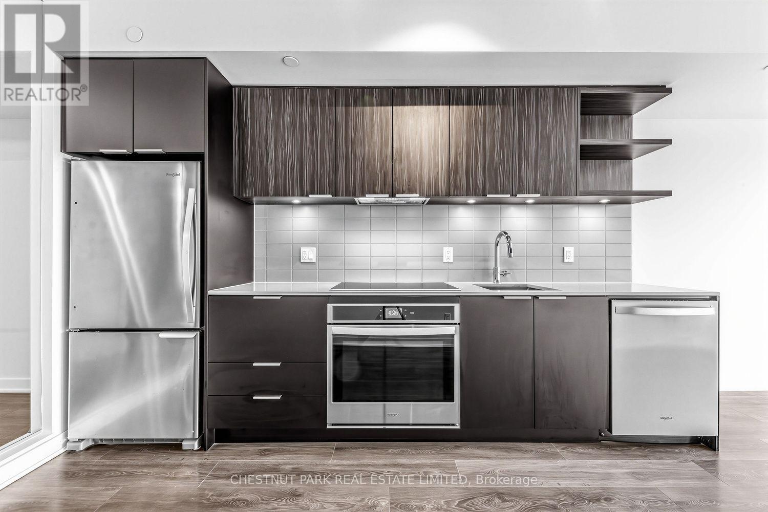 2401 - 6 Sonic Way, Toronto, Ontario  M3C 0P1 - Photo 2 - C13672862