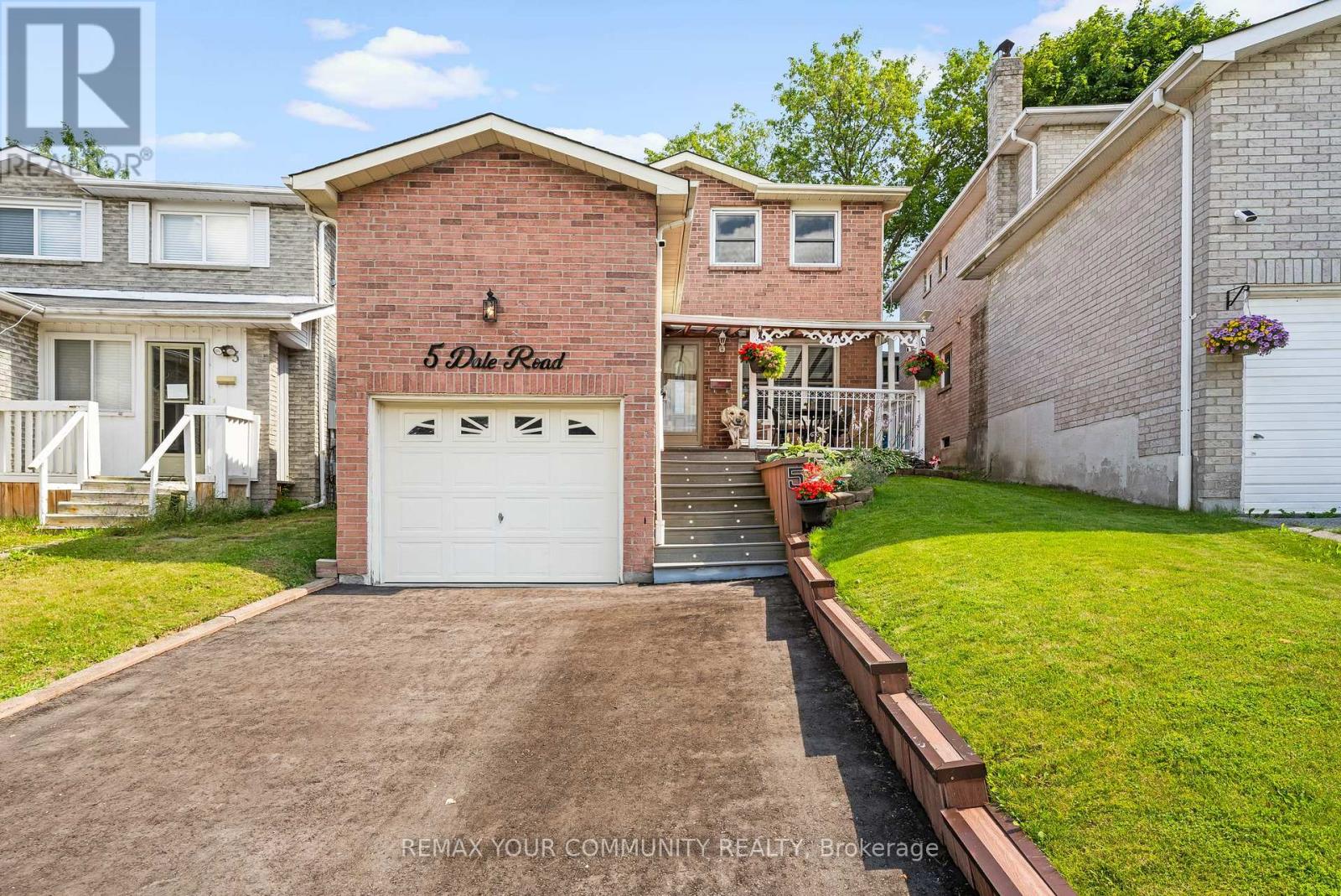 5 DALE ROAD, Ajax, Ontario