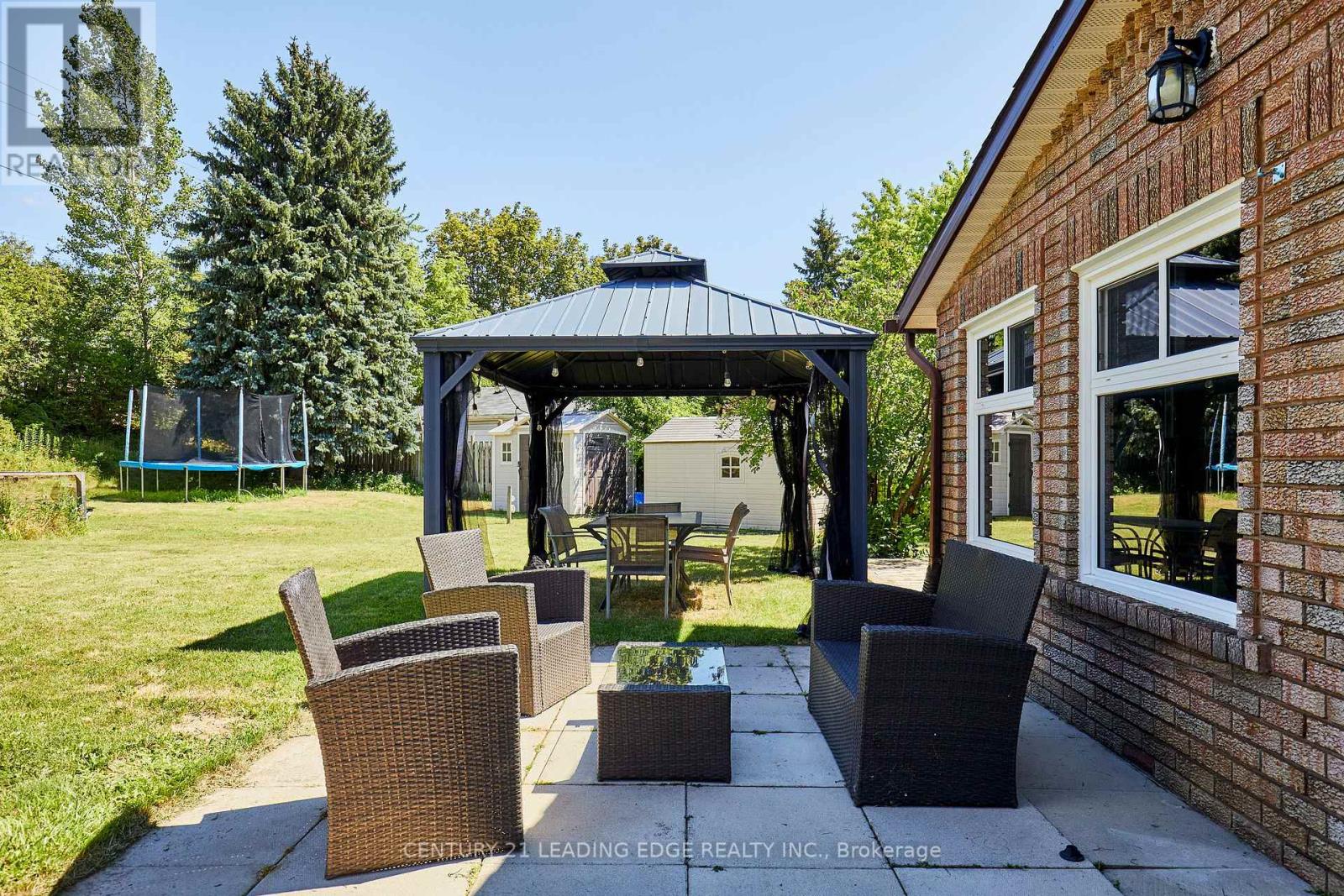 1229 Norman Court, Oshawa, Ontario  L1H 7X2 - Photo 32 - E13672718