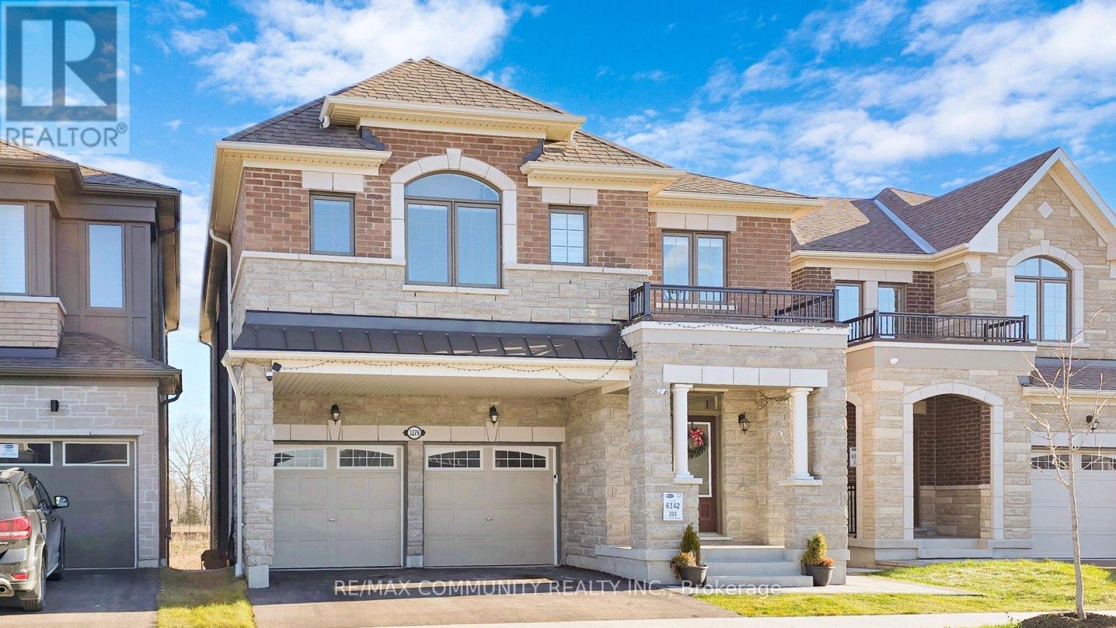 3279 Turnstone Boulevard, Pickering, Ontario  L1X 0M9 - Photo 1 - E13672740