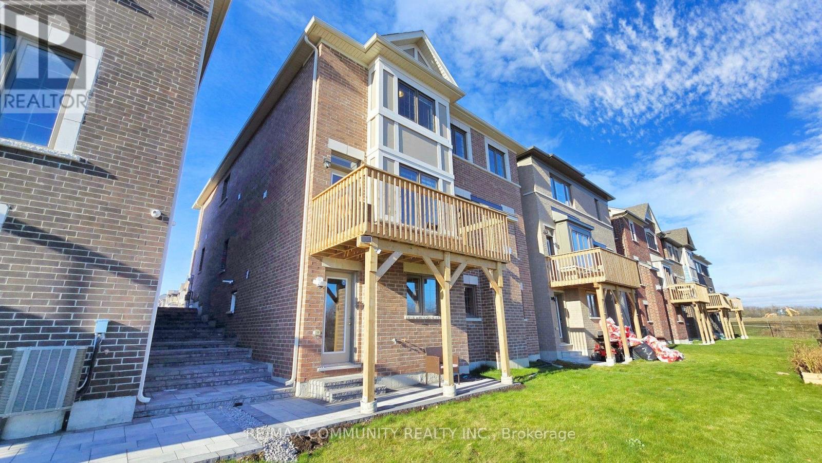 3279 Turnstone Boulevard, Pickering, Ontario  L1X 0M9 - Photo 34 - E13672740