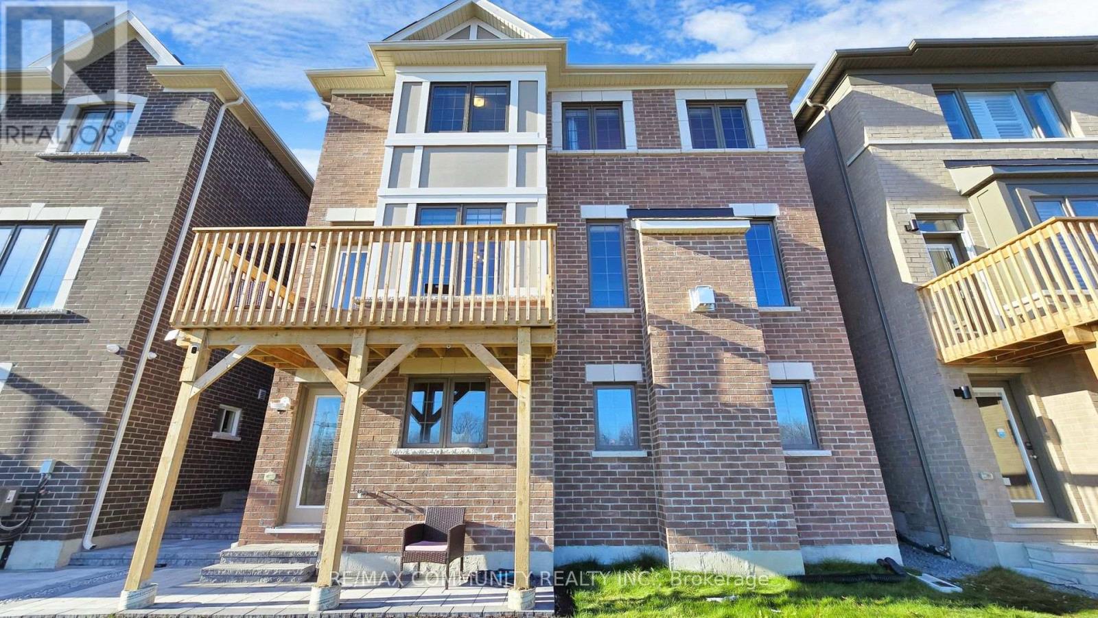 3279 Turnstone Boulevard, Pickering, Ontario  L1X 0M9 - Photo 35 - E13672740