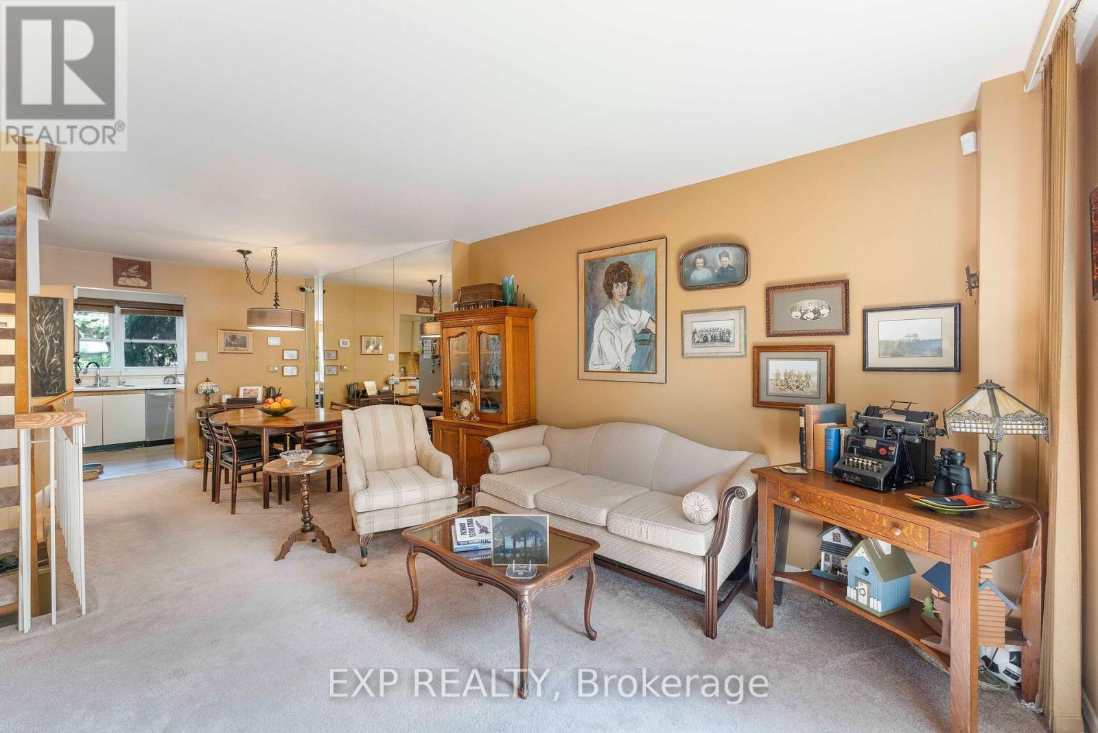 1 Quarry Court, Toronto, Ontario  M4J 5A6 - Photo 10 - E13672818